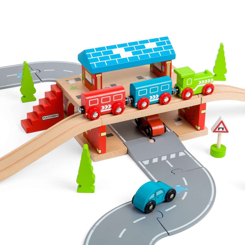 London Overground Station Wooden Train Toy – Compatible with Train Sets