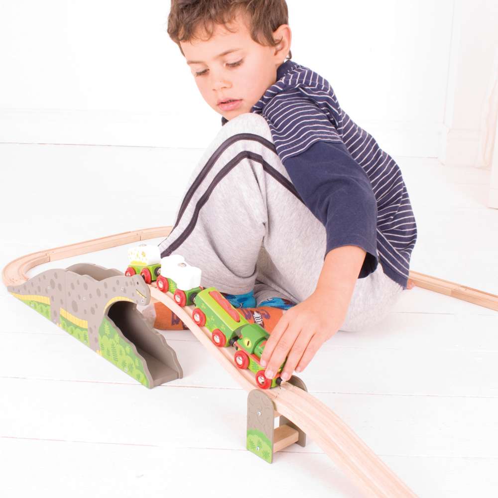 Bronto Riser – Dinosaur Wooden Train Track Accessory for Railway Sets