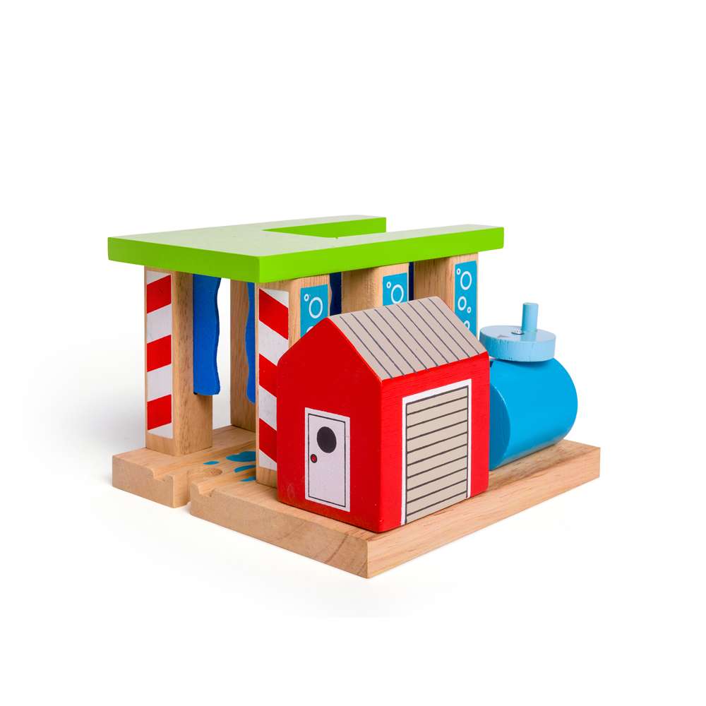 Wooden Train Washer – Toy Train Accessory for Wooden Railway Sets