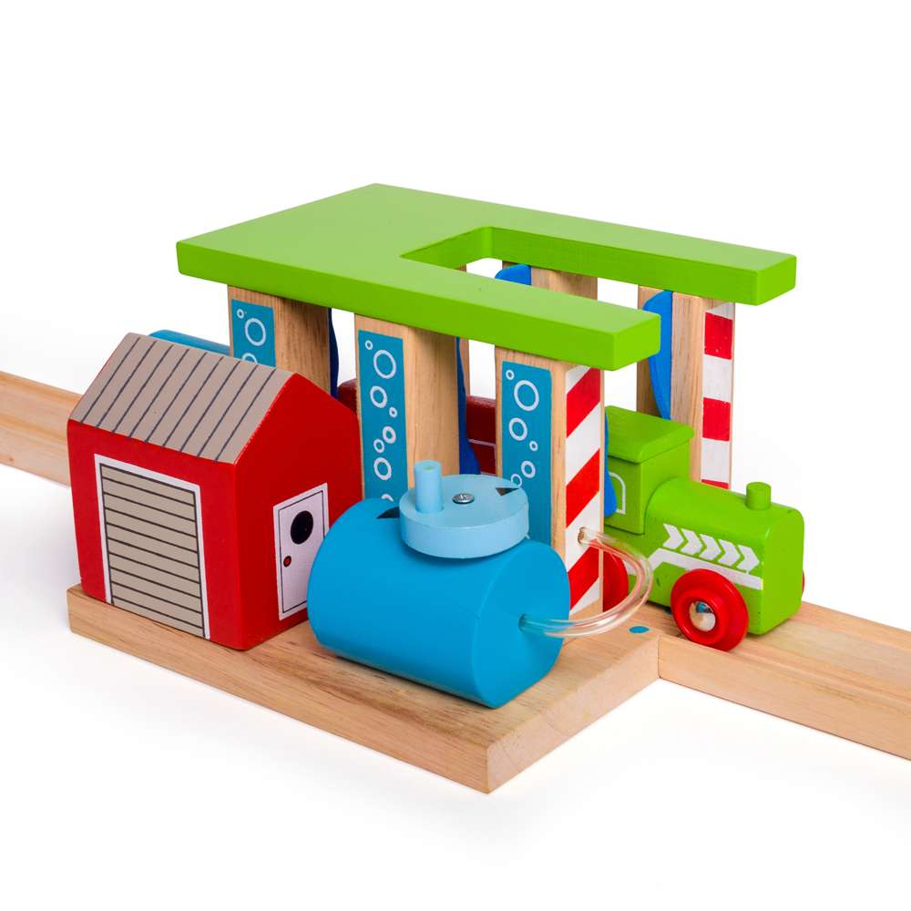 Wooden Train Washer – Toy Train Accessory for Wooden Railway Sets