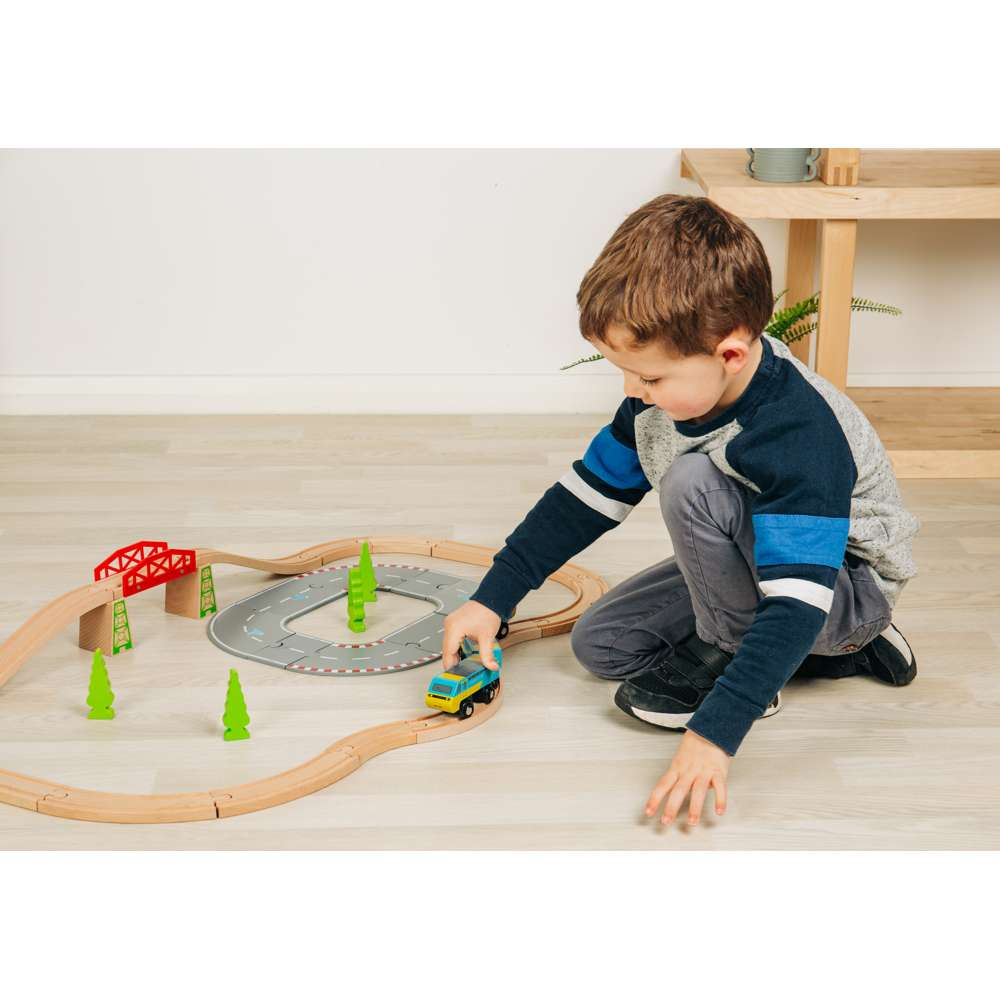 Intercity 125 Wooden Toy Train – Classic British Heritage Locomotive