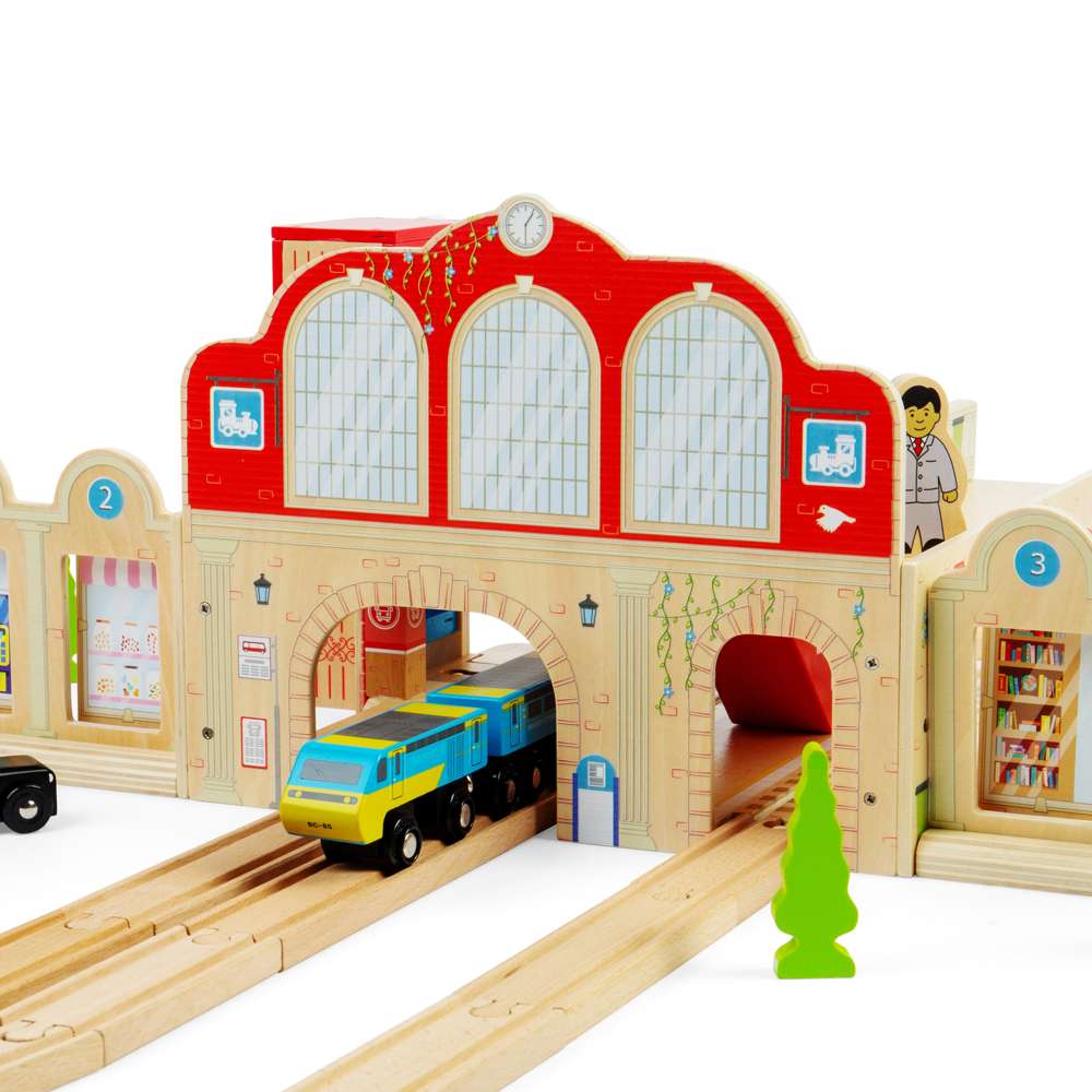 Grand Central Station Wooden Train Set – Compatible Railway Accessory Toy
