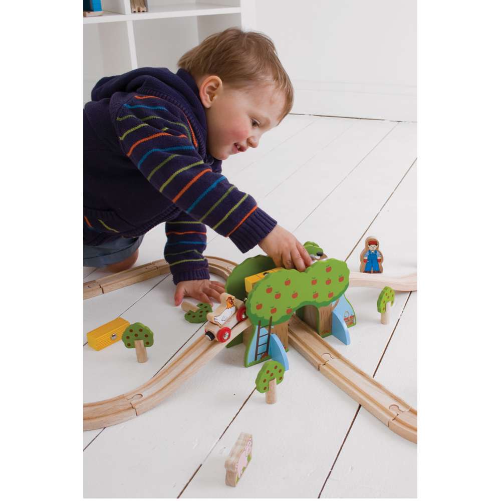 Wooden Farm Train Set for Kids with Animals and Accessories – 44 Piece Playset