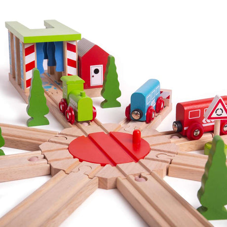8 Way Wooden Train Turntable – Compatible with Bigjigs Rail Tracks