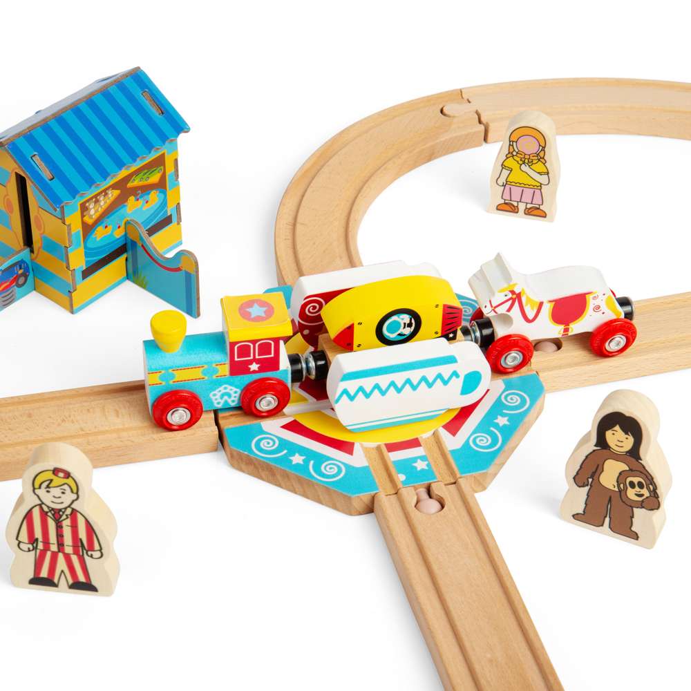Tea Cup Turntable – Wooden Train Fairground Accessory for Railway Sets