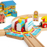 Tea Cup Turntable – Wooden Train Fairground Accessory for Railway Sets