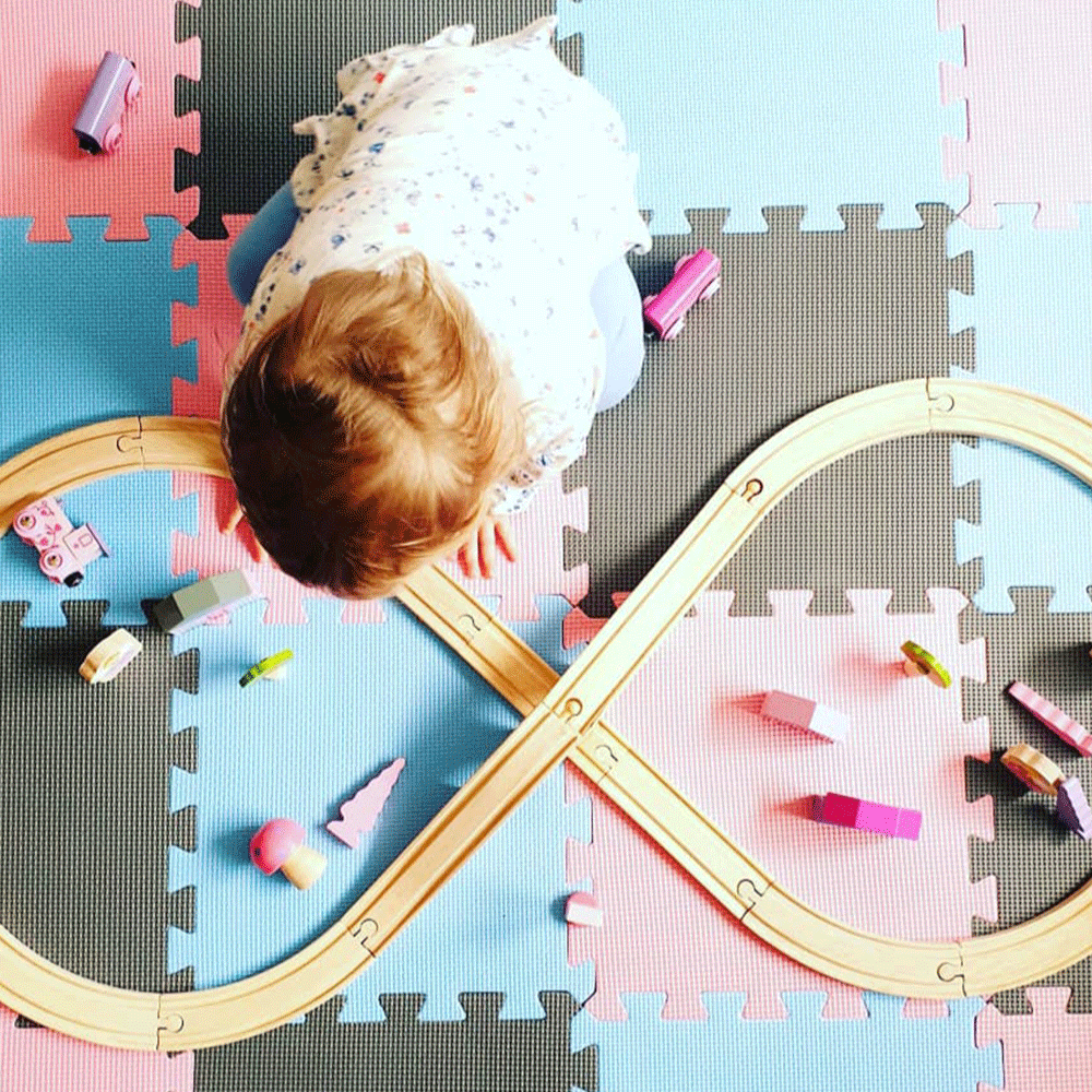 Fairy Figure of Eight Pink Wooden Train Set Bigjigs Rail