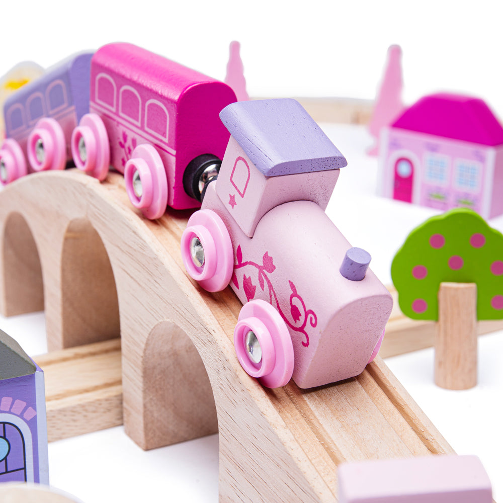 Fairy Town Train Set | Pink Wooden Train Set | Bigjigs Rail ...