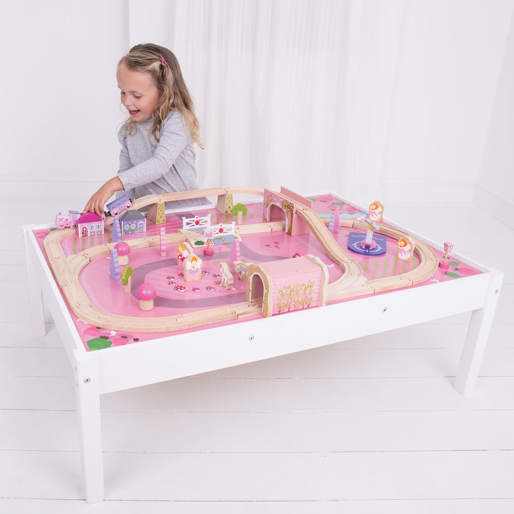 Bigjigs Toys BJT047 Magical Train Set and Table