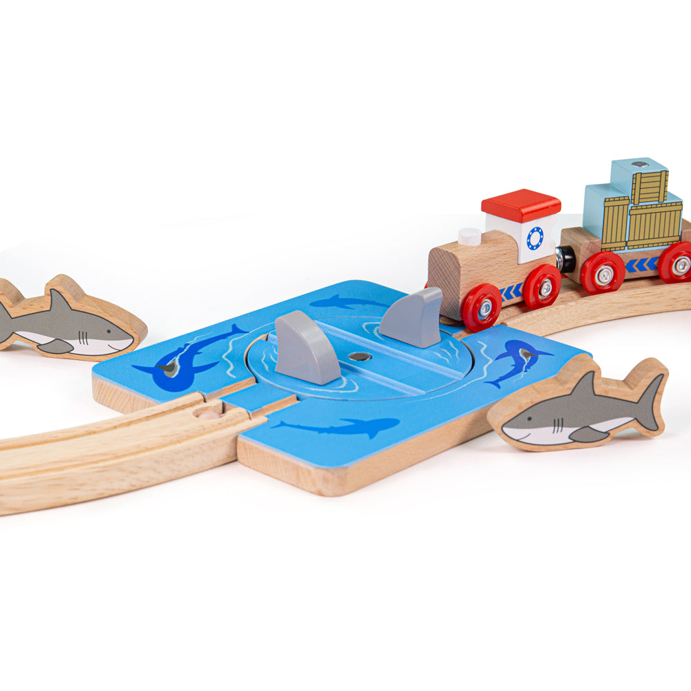 Bigjigs Toys RTBJT176 Shark Attack Track