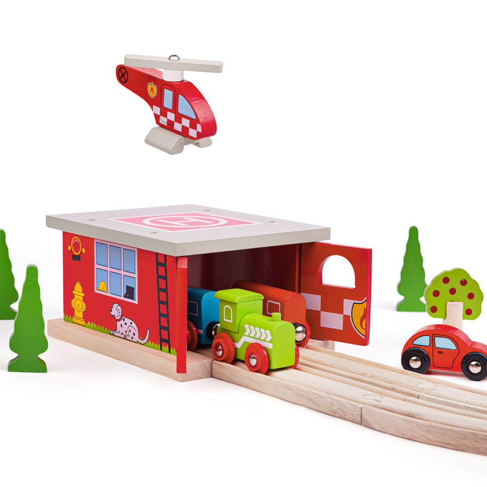 Bigjigs Toys BJT262 Firestation Shed