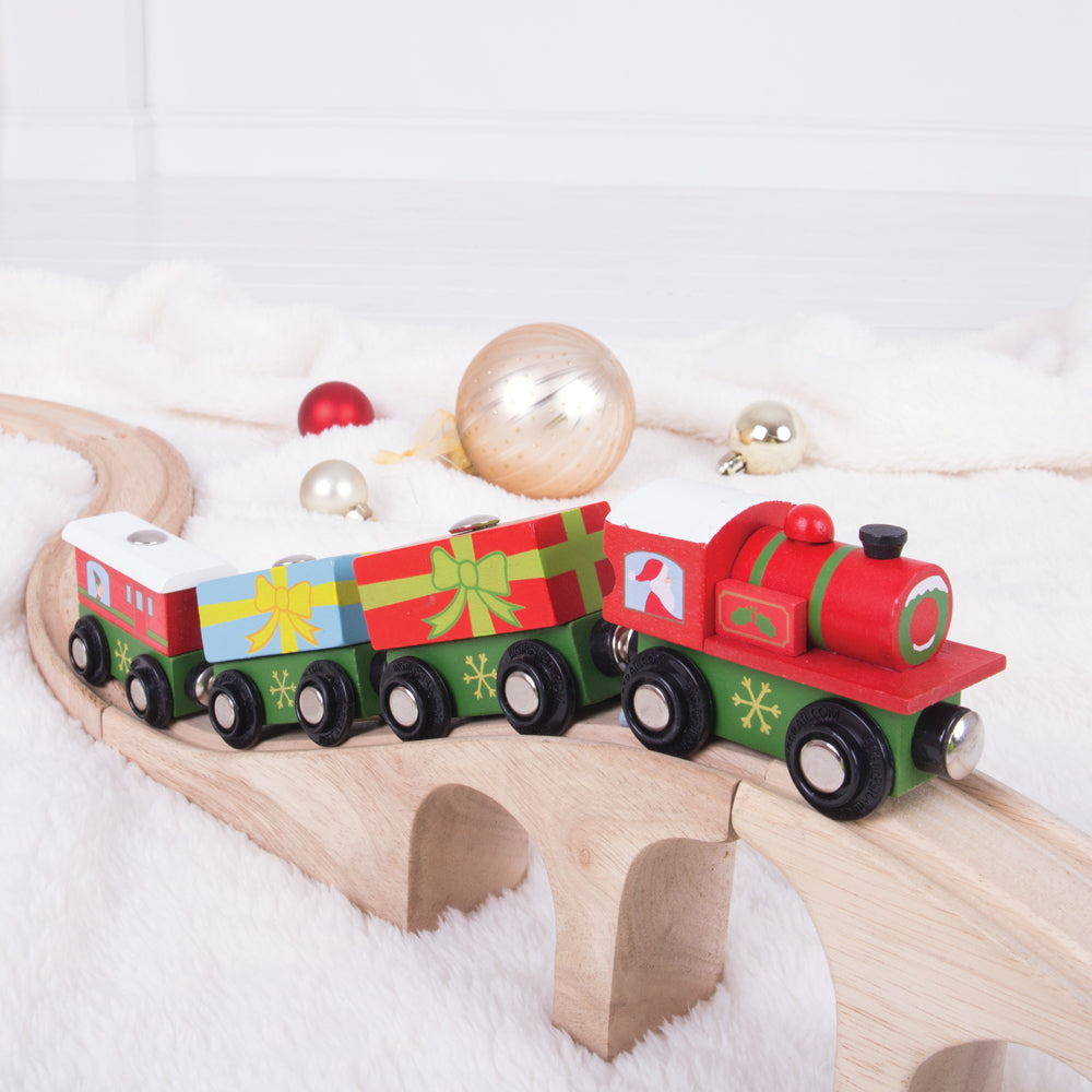 Bigjigs Toys BJT467 Christmas Train